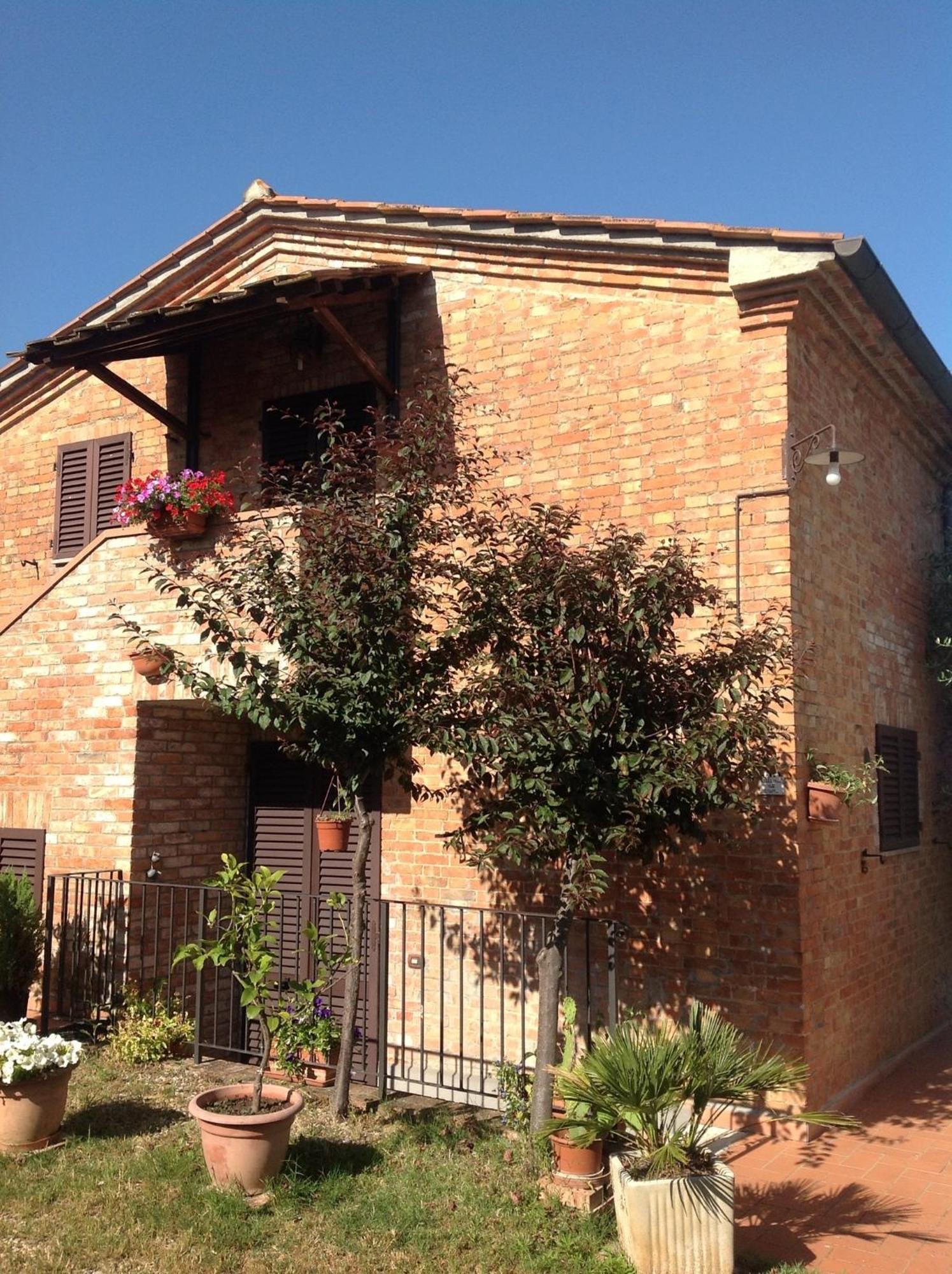 סיינה Agriturismo La Collina מראה חיצוני תמונה